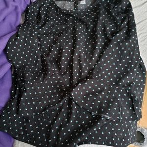Size Xtra large bell sleeve blouse